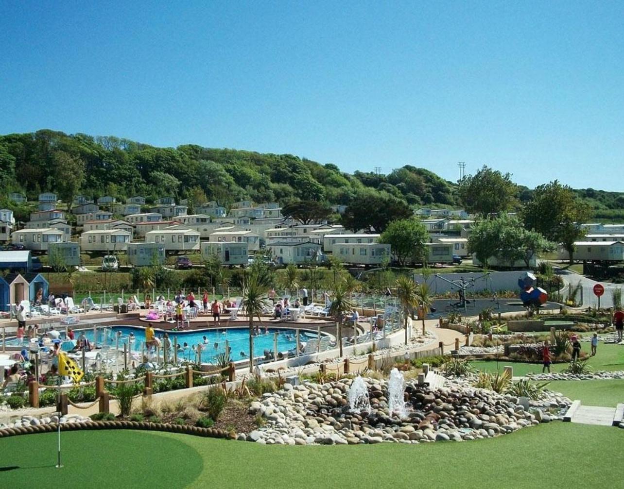 F&G Getaways Hotel Wyke Regis Exterior foto
